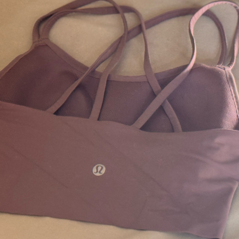 lululemon athletica Women's Strappy Sports Bra - Mauve